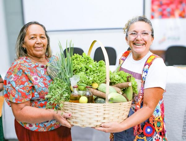 Programas da SAF distribuem alimentos saudáveis a entidades socioassistenciais.(Imagem:Geirlys Silva / SAF)