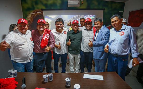 PT filia mais quatro prefeitos que deixam os partidos Republicanos e PL(Imagem:Renato Andrade/Cidadeverde.com)