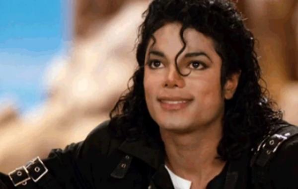 Os filhos do cantor Michael Jackson, morto em 2009, venceram mais uma etapa do processo que corre na Justiça e envolve a família Jackson e o canal HBO.  A disputa é em relação a um(Imagem:Reprodução)