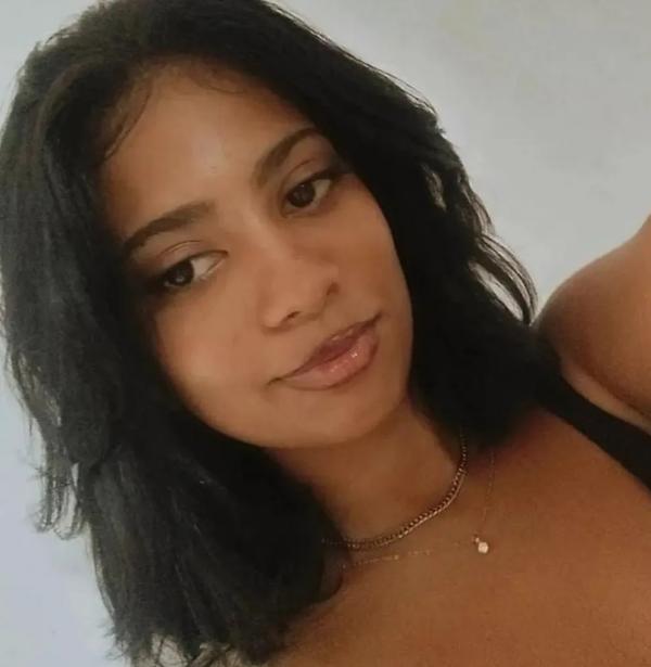 Janaína da Silva Bezerra, de 22 anos, foi morta após ser estuprada e ter o pescoço quebrado em Teresina.(Imagem:Reprodução)