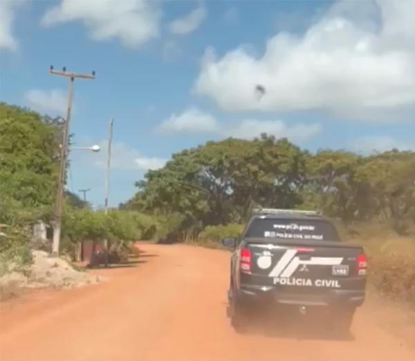 Suspeitos de matar mãe e ferir bebê são presos no litoral do Piauí.(Imagem:Reprodução PC-PI)