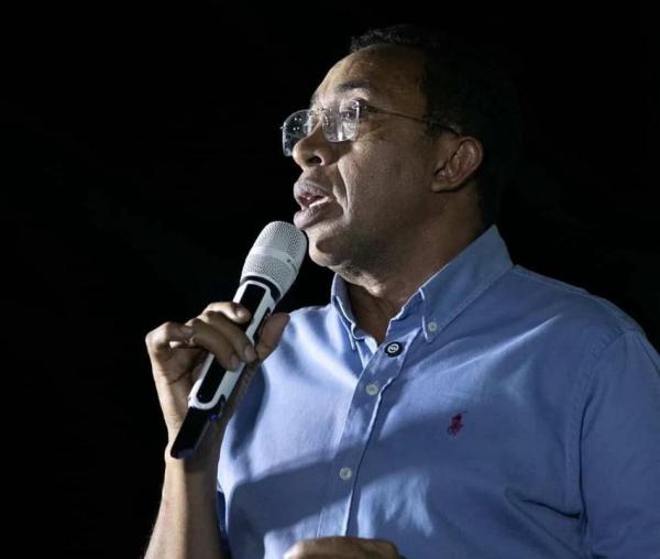 Em v&iacute;deo, Joel Rodrigues acusa governo de priorizar poder e afirma: 