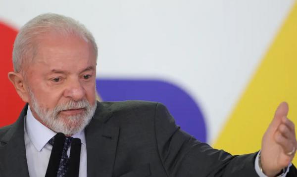 O presidente Luiz Inácio Lula da Silva, durante entrevista coletiva no Palácio do Planalto.(Imagem:Fabio Rodrigues-Pozzebom/ Agência Brasil)