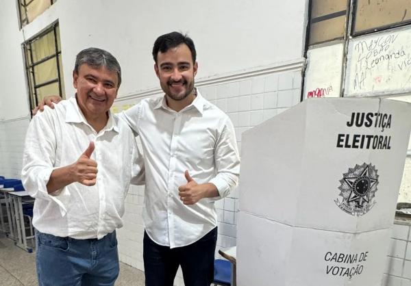 Wellington Dias e o médico Vinícius Dias(Imagem:Arquivo)