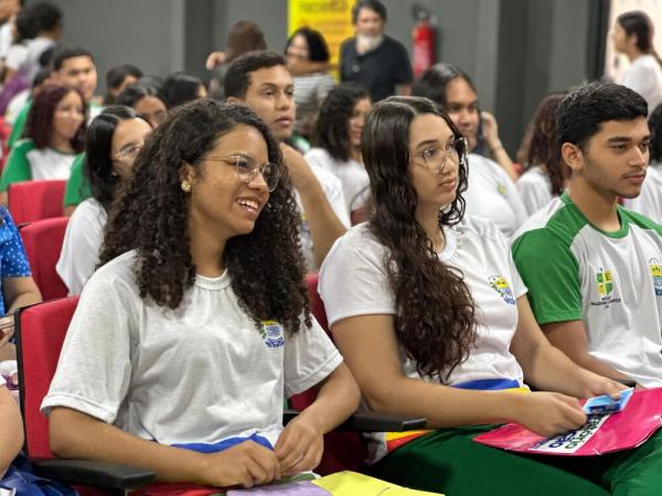Laboratório de Redação: Estudantes da rede estadual iniciam preparação em busca da excelência no Enem 2025(Imagem:Divulgação)