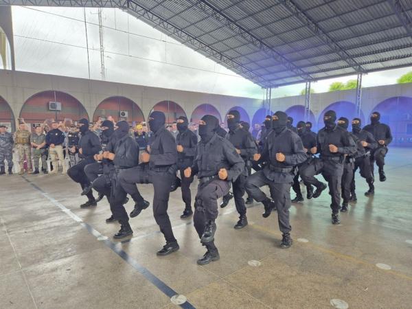 Durante 51 dias, os participantes enfrentaram diferentes situações de alto e altíssimo risco. Os novos ?cateanos? irão compor as 4 companhias pertencentes ao BOPE.(Imagem:Divulgação)