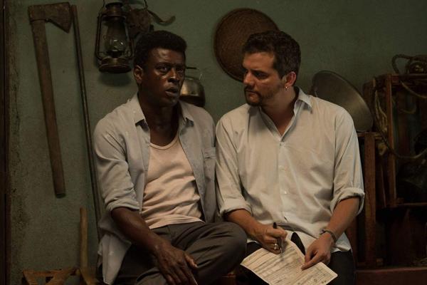 Seu Jorge e o diretor Wagner Moura no set de 