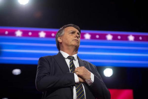 O ex-presidente Jair Bolsonaro, em evento nos Estados Unidos.(Imagem:Roberto Schmidt/AFP)