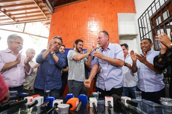  Com a presen&ccedil;a de Rueda, Joel e Ciro participam da filia&ccedil;&atilde;o de Jeov&aacute; Alencar ao Uni&atilde;o Brasil(Imagem:Ascom)