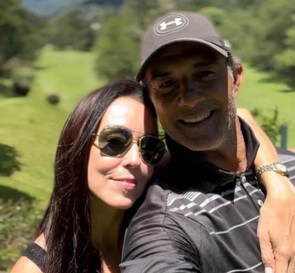 Marcos Pasquim e a namorada, Karla.(Imagem:Reprodução/ Instagram)