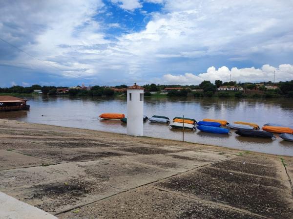 Rio Parnaíba está perto de atingir a cota máxima em Floriano.(Imagem:Denilson Avelino/Rede Clube)