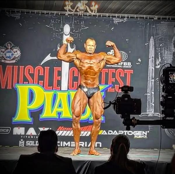 Atleta florianense Tayllon Whylton conquista dois títulos no fisiculturismo (Imagem:Reprodução/Instagram)