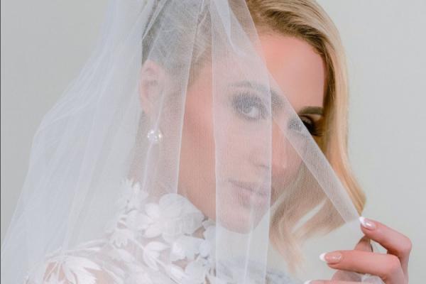 Paris Hilton se casa com empresário em cerimônia milionária(Imagem:Reprodução)