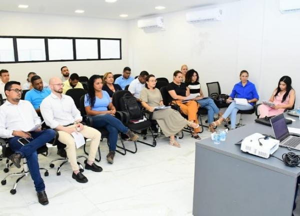 Prefeito Antônio Reis reúne equipe para alinhar programação dos 128 anos de Floriano(Imagem:Reprodução/Instagram)