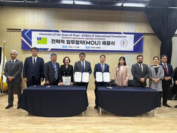Governador conhece política de segurança da Coreia do Sul e firma parcerias na área de energias e educação(Imagem: Divulgação)