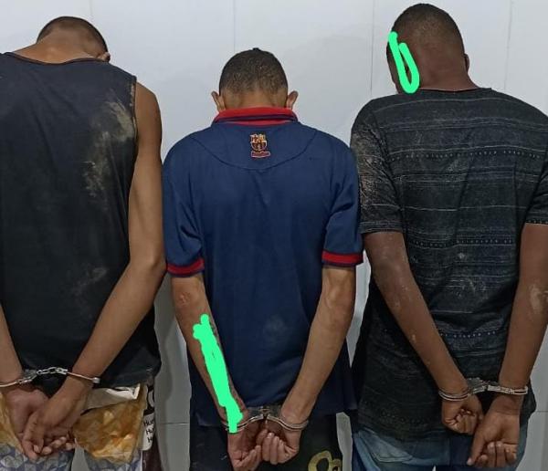 Polícia Militar detém trio de assaltantes após série de roubos em Floriano.(Imagem:Divulgação/PM)