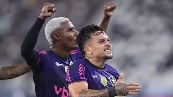 Artur comemora gol contra o Grêmio.(Imagem:Vitor Silva/Botafogo)