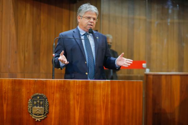 Deputado estadual Gustavo Neiva (PSB)(Imagem:Alepi)