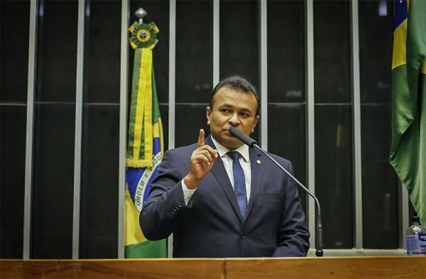Fábio Abreu propõe mudanças nas leis para combater a violência(Imagem:Reprodução)