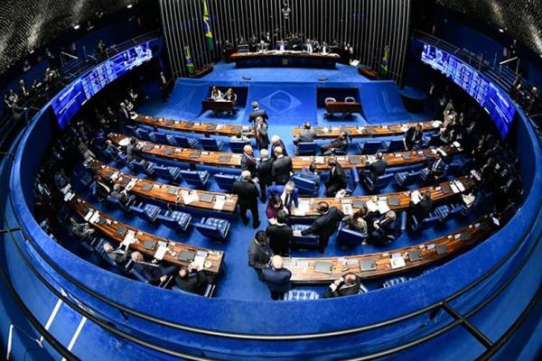 Senado quer votar PL que afrouxa regras ambientais até recesso parlamentar.(Imagem:Marcos Oliveira / Agência Senado)