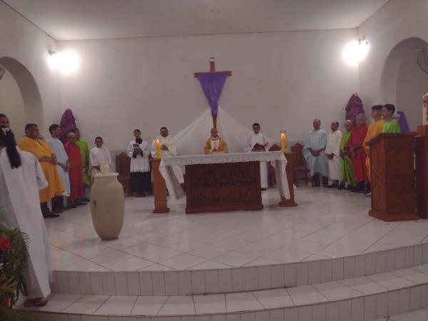 Fiéis da Igreja Católica de Floriano e Barão de Grajaú participam da Missa da Ceia do Senhor(Imagem:FlorianoNews)