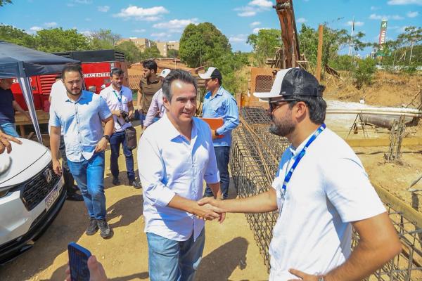 Ciro Nogueira visita Via Sul ao lado de Silvio Mendes e destaca importância da obra(Imagem:Guilherme Bruno/Ascom)