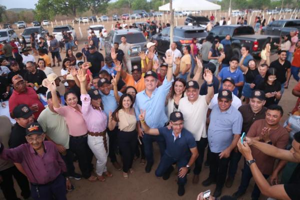 Ciro Nogueira cumpre agenda pelo interior do Piauí ao lado de Margarete, Joel e Júlio Arcoverde(Imagem:Ascom)