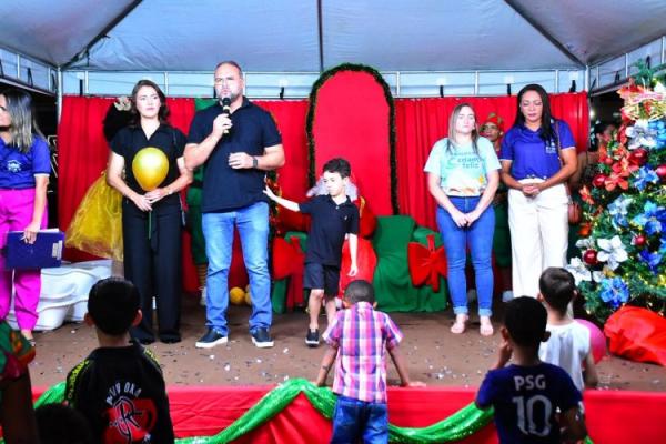  Prefeitura de Floriano realiza a&ccedil;&atilde;o de natal para fam&iacute;lias assistidas pelos programas sociais (Imagem:Secom)