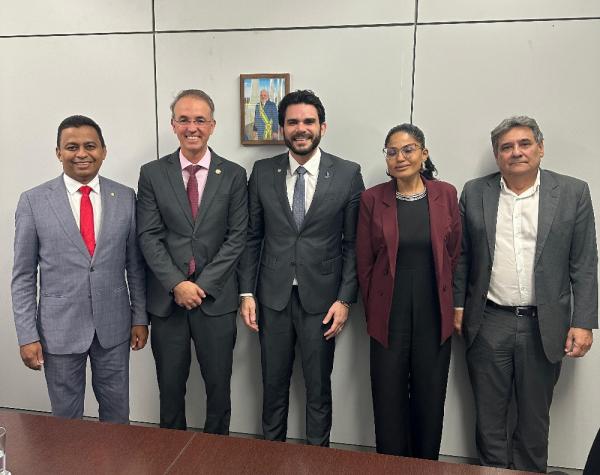 Implantação do curso de Medicina em Floriano é prevista para 2026.(Imagem:Ascom)