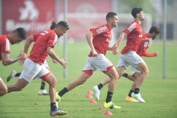 Jogadores do Inter em treino antes de enfrentar o Corinthians.(Imagem:Ricardo Duarte/Divulgação Inter)