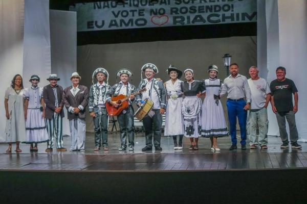 O espa&ccedil;o segue ao longo do m&ecirc;s com diferentes atra&ccedil;&otilde;es culturais, mantendo o palco ativo e ampliando o acesso do p&uacute;blico &agrave; produ&ccedil;&atilde;o art&iacute;stica local.(Imagem:Ascom Secult)