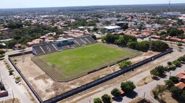 Estádio Tibério Nunes, em Floriano.(Imagem:Fernando Cardoso/Rede Clube)
