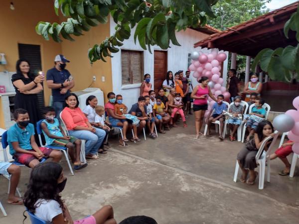 Rotary Club realiza ação natalina na zona rural de Floriano(Imagem:FlorianoNews)