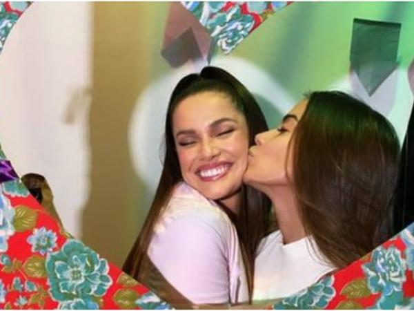 Juliette e Anitta se encontram pela primeira vez(Imagem:Reprodução)