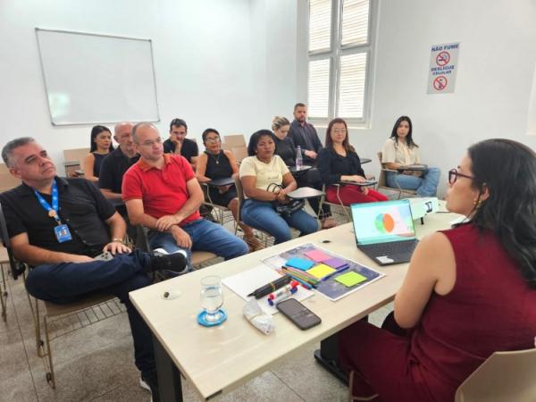 Prefeitura de Floriano promove oficina técnica para construção do Plano de Coleta Seletiva Municipal.(Imagem:Secom)