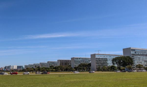 Foto Esplanada dos Ministérios, em Brasília.(Imagem:Antônio Cruz/ Agência Brasil)