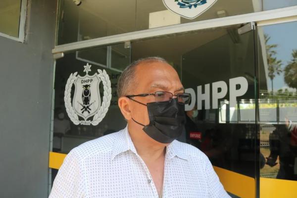  Delegado Francisco Costa, o Barêtta, coordenador do Departamento de Homicídio e Proteção à Pessoa (DHHP), em Teresina, Piauí.(Imagem:Lucas Marreiros/g1 )