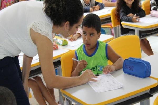 Professor da rede municipal de Teresina deve realizar a atualização cadastral(Imagem:Divulgação)