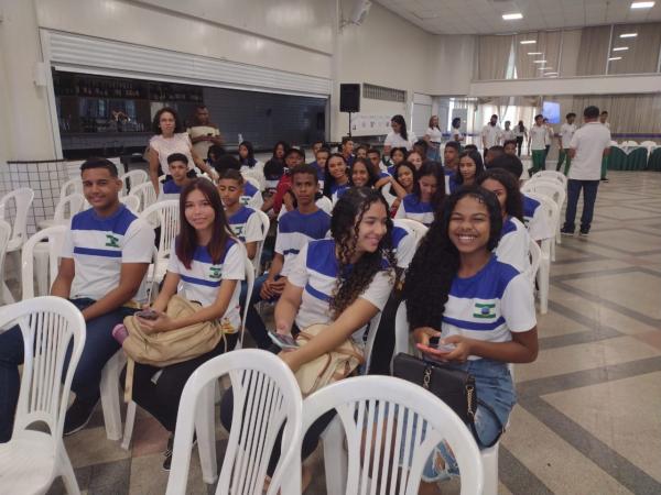 Estudantes de Floriano participam da revisão do Pré-Saeb(Imagem:FlorianoNews)