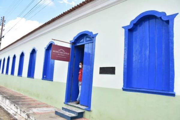 Museu que homenageia escritores piauienses é inaugurado em Amarante.(Imagem:Divulgação/Governo do Piauí)