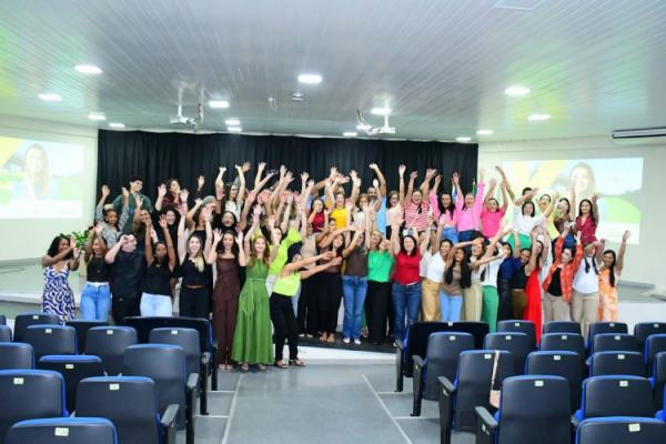 Prefeitura de Floriano celebra Semana da Enfermagem e apresenta avan&ccedil;os da sa&uacute;de municipal.(Imagem:Secom)