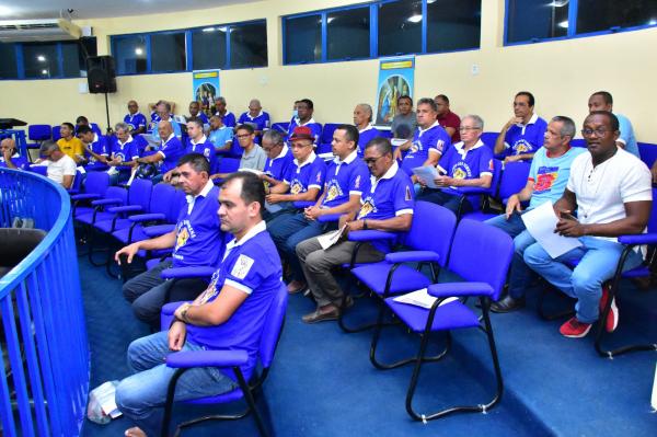 Câmara Municipal homenageia o Terço dos Homens Mãe Rainha com sessão solene.(Imagem:CMF)