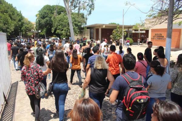 Enem 2022 no Piauí: maioria dos inscritos é do sexo feminino, tem de 21 a 30 anos, é preta e já concluiu o ensino médio.(Imagem:Tiago Mendes/TV Clube)