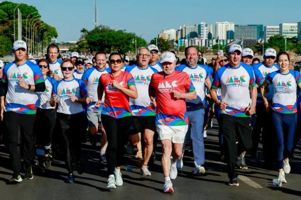 Presidente Lula participa da Corrida e Caminhada MEC 95 anos, na Esplanada dos Ministérios Brasília.(Imagem:Ricardo Stuckert/Presidência da República)
