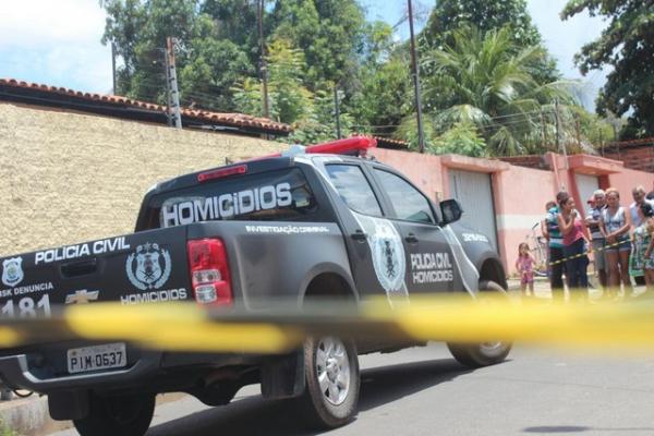 Homicídio ocorrido na Zona Norte de Teresina.(Imagem:Andrê Nascimento / G1)