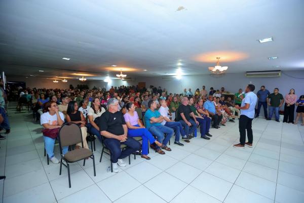 ?O povo n&atilde;o aceita mais 25 anos do mesmo grupo pol&iacute;tico?, diz Joel em reuni&atilde;o na zona Sul de Teresina(Imagem:Ascom)