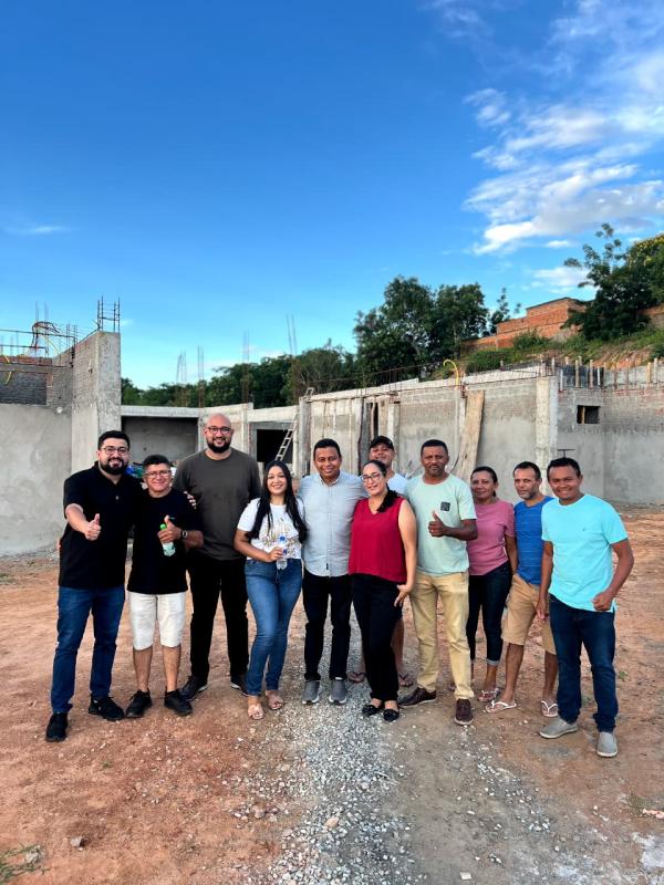  Deputado Dr. Francisco visita obra do CER em Uru&ccedil;u&iacute;(Imagem:Ascom)