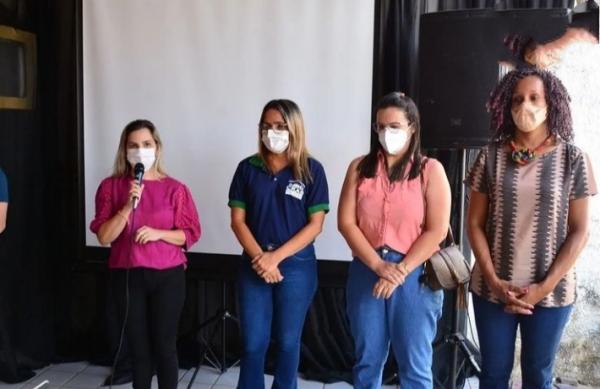 Mães chefes de família participam de cursos profissionalizantes em Floriano(Imagem:Reprodução)