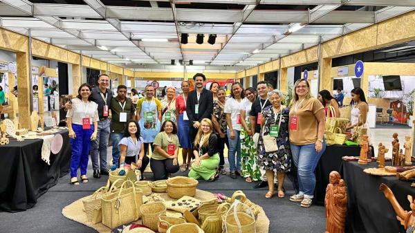 O resultado soma vendas da Casa do Artes&atilde;o e das Feiras Nacionais do PAB, refor&ccedil;ando a gera&ccedil;&atilde;o de renda, a valoriza&ccedil;&atilde;o cultural e o protagonismo dos artes&atilde;os.(Imagem:Ascom Sudarpi)