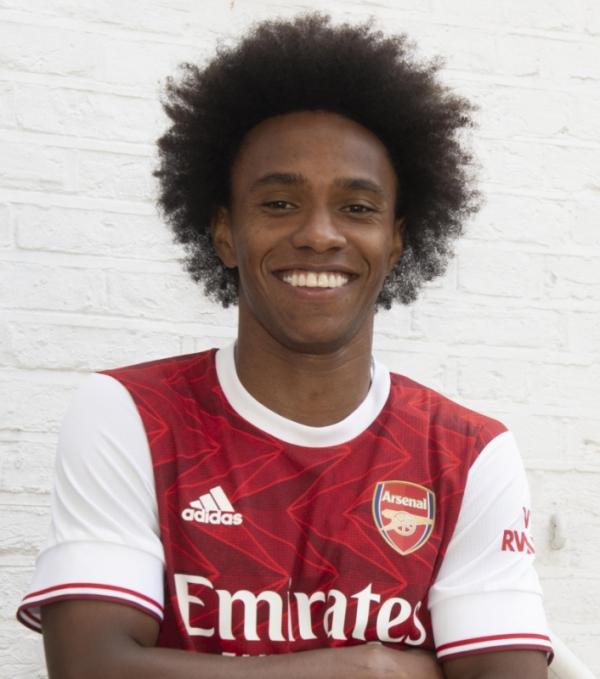 Willian deixa o Chelsea e acerta contrato por três temporadas com o Arsenal(Imagem:Reprodução)